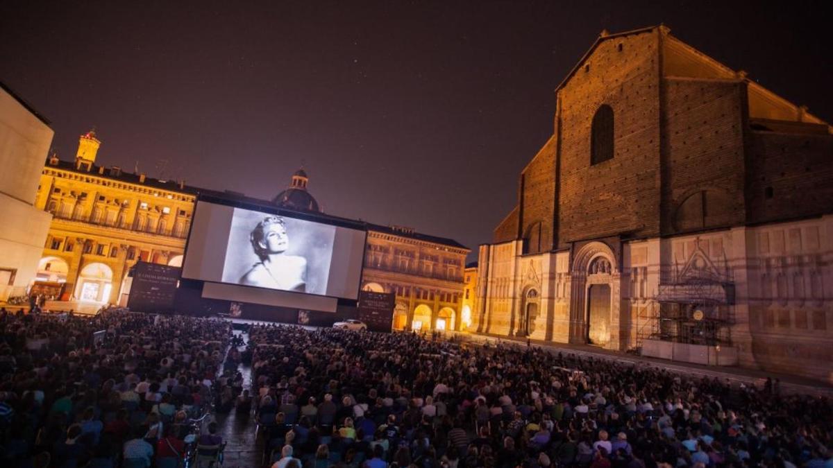 Cinema under the Stars (photo credit: Bologna Welcome)