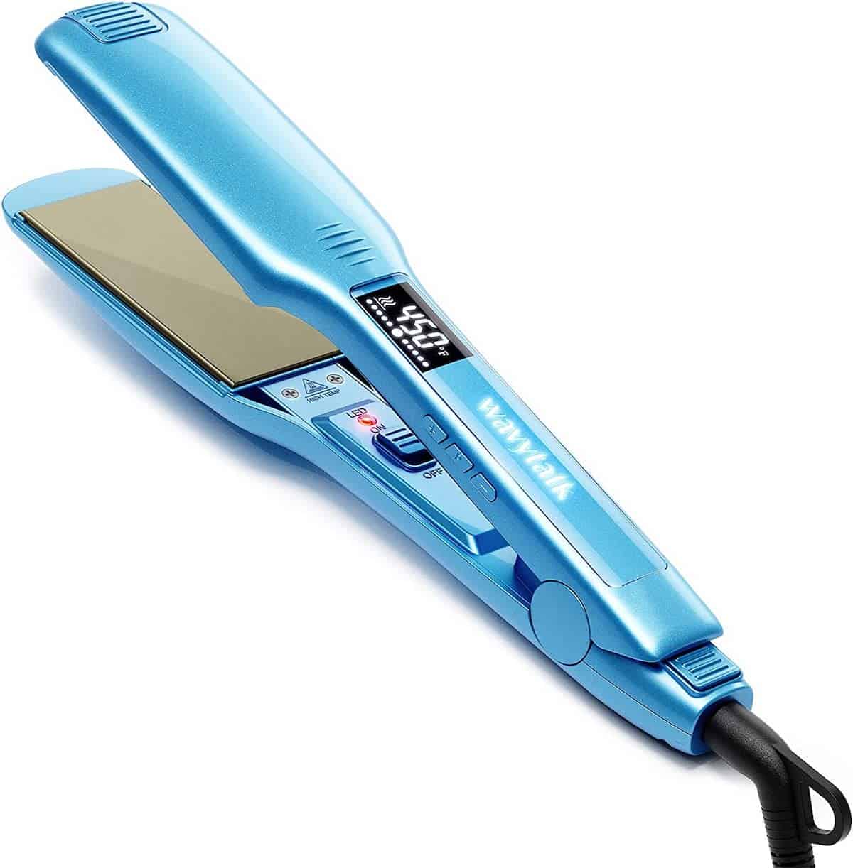 Best Travel Accessories for Women: Dual Voltage Hair Straightener