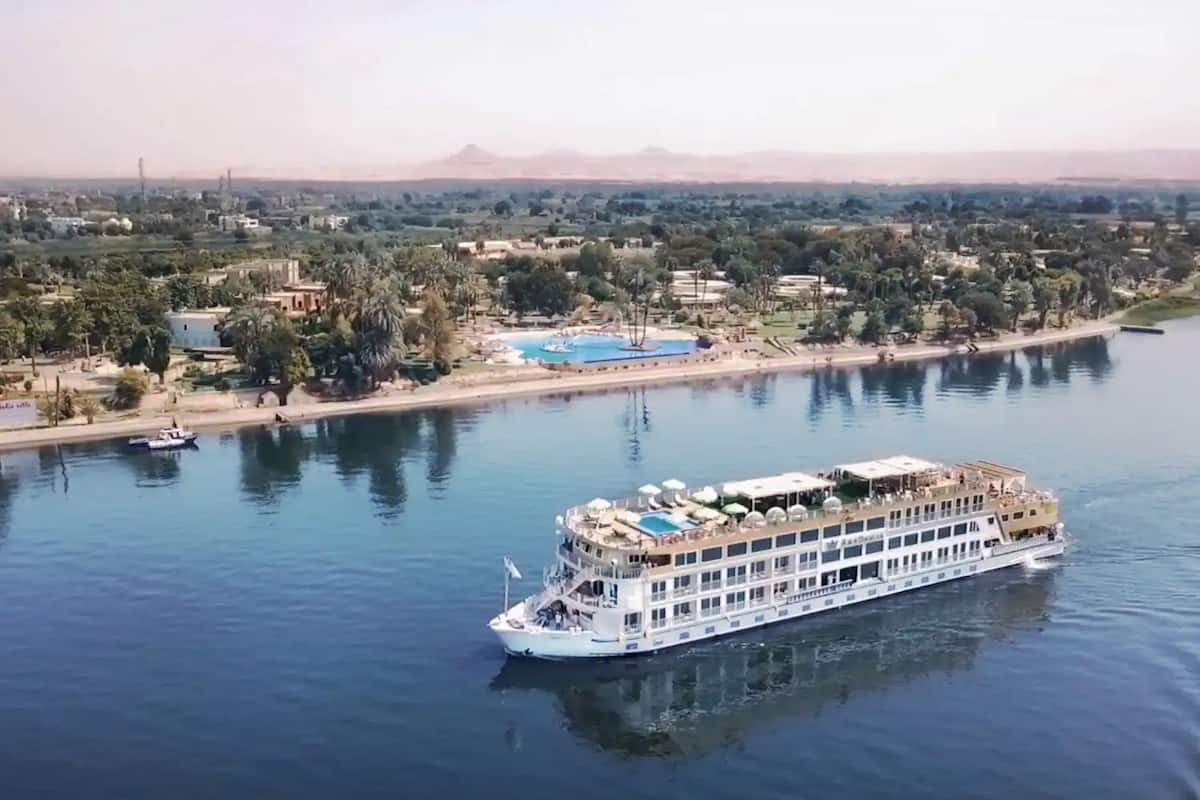 Exterior of AmaDahlia on the Nile