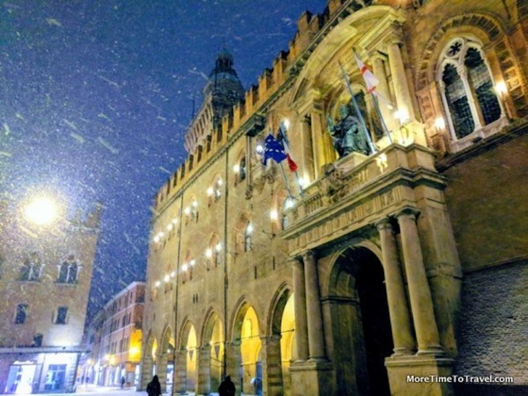 Bologna in Winter? 11 Reasons We Say YES!