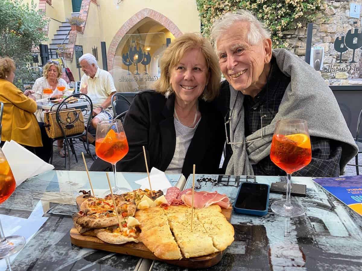 Enjoying an apericena in Cervo