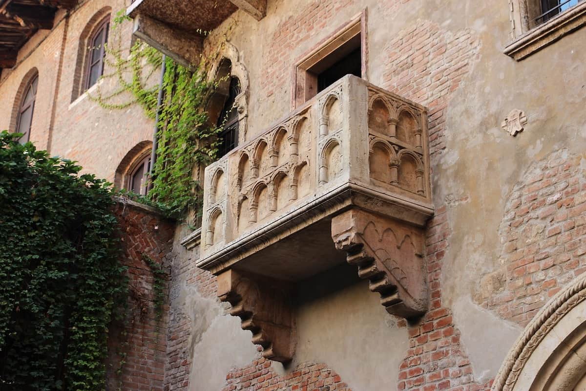 The famous balcony in Verona