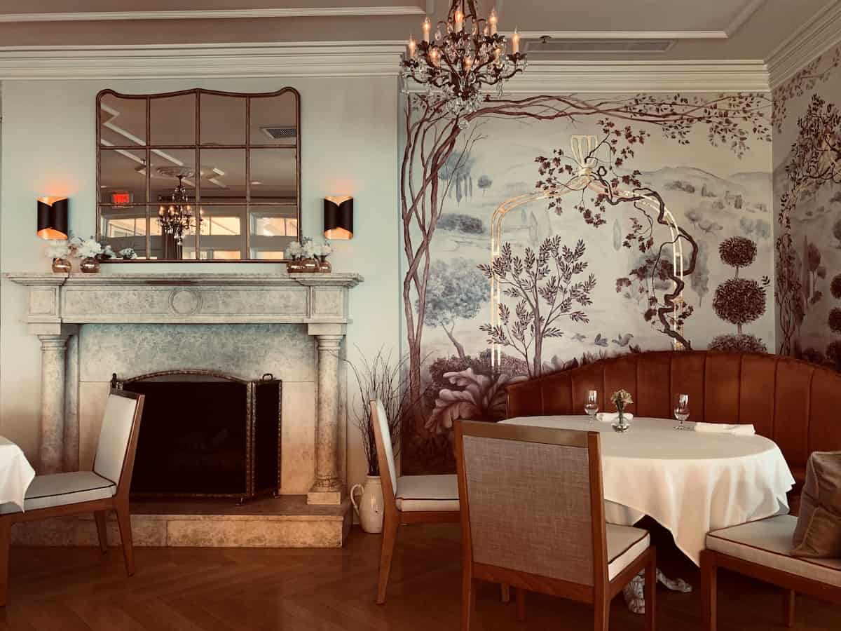 Elegant dining room at Chanler at Cliff Walk