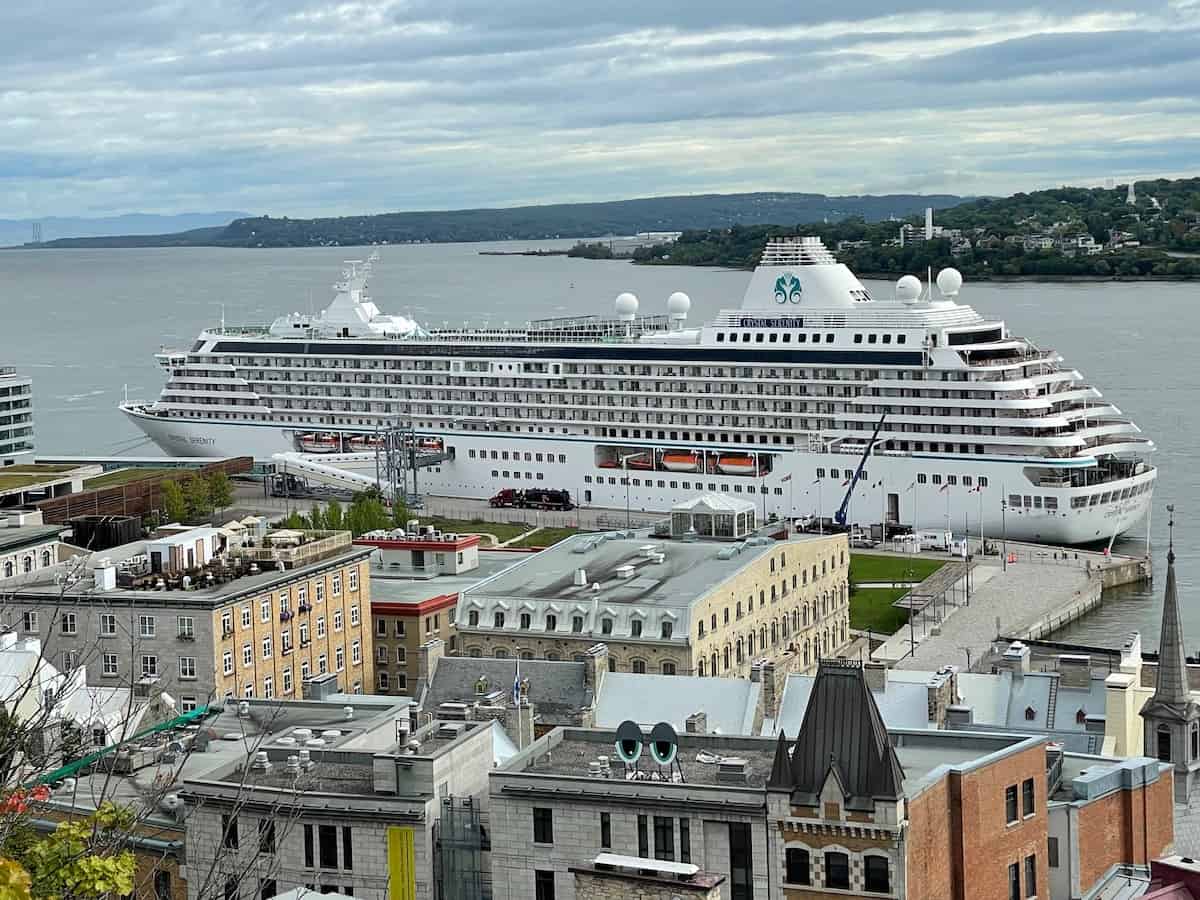 Crystal Serenity in Quebec City