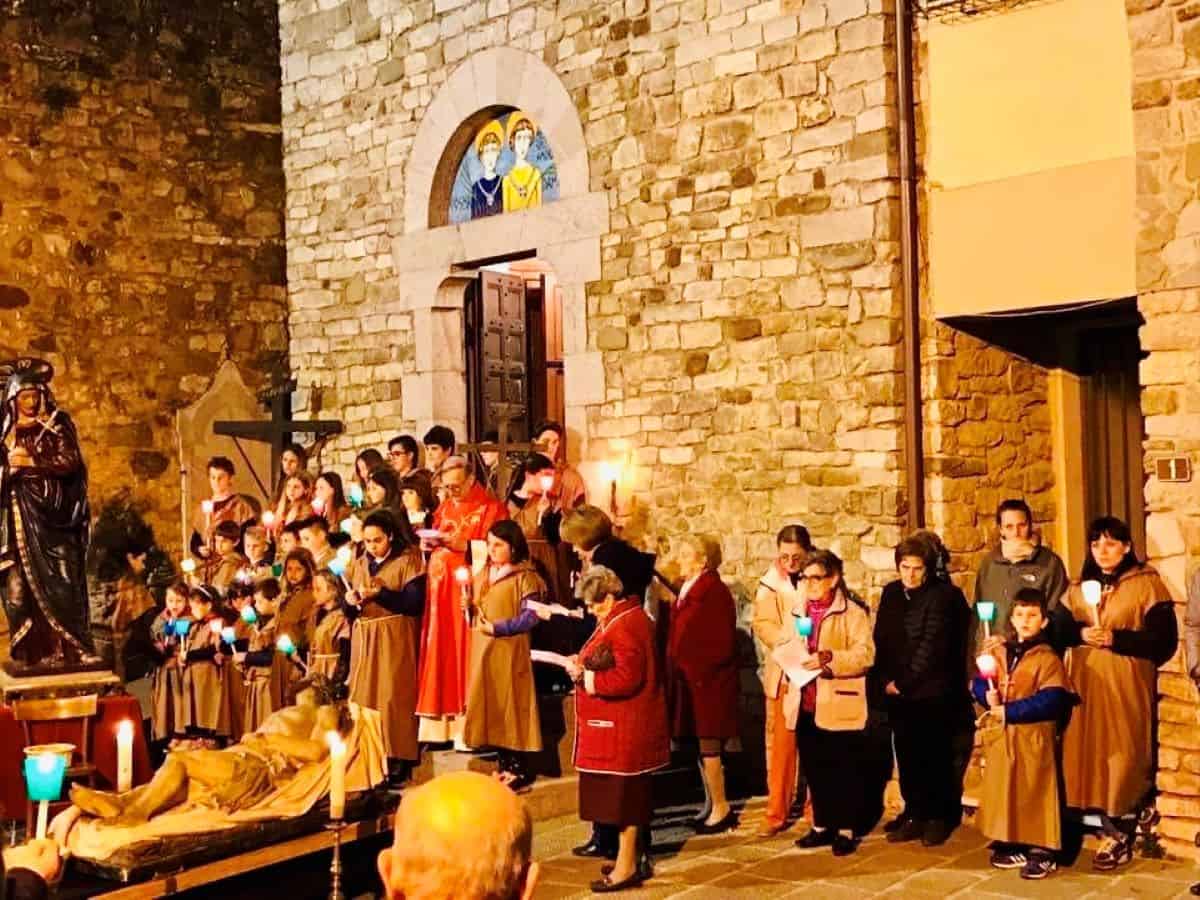 Easter procession in San Gusme