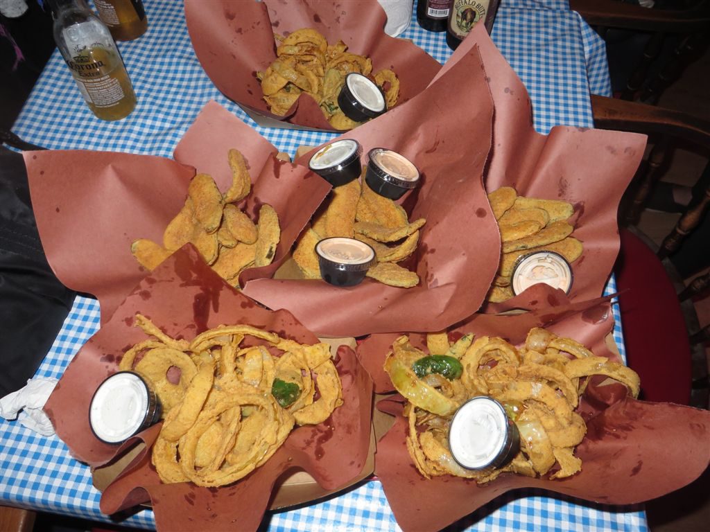 Tastes of Texas: Texas Grub: Fried pickles and onion rings at Billy Bob's