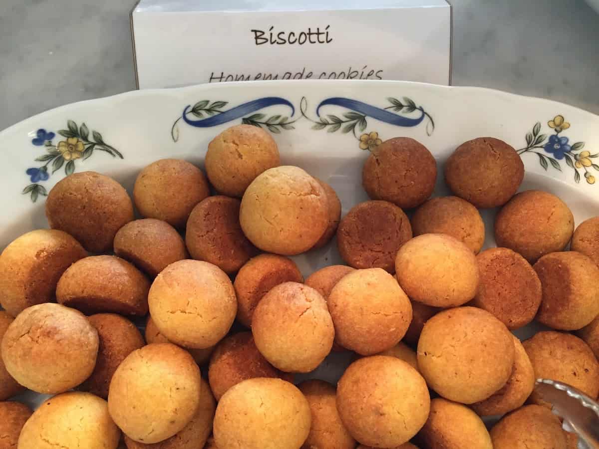 Shaped into balls, these biscotti balls are highly addictive