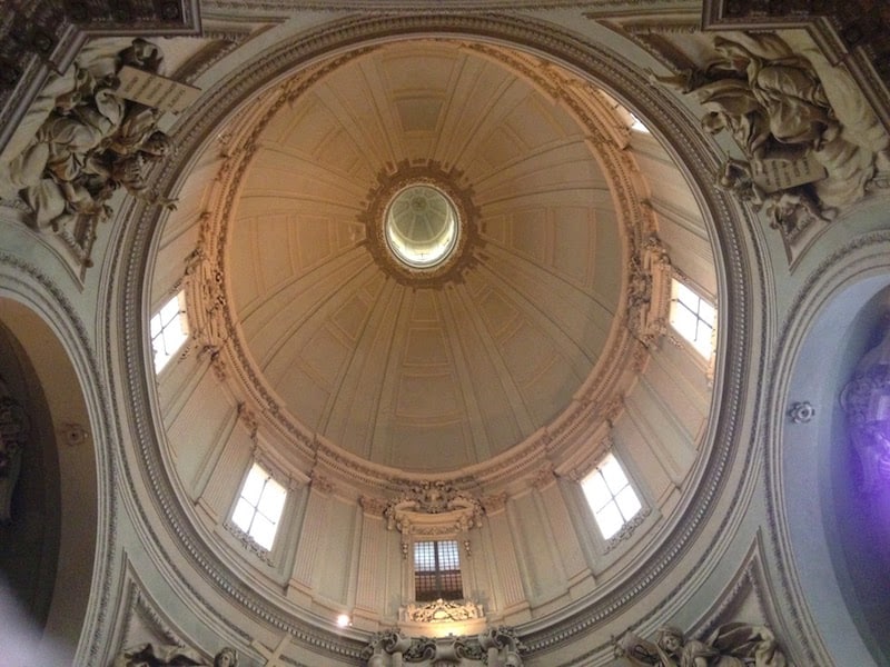 Dome inside Chiesa di Santa Maria della Vita in Bologna (Credit: Jerome Levine)