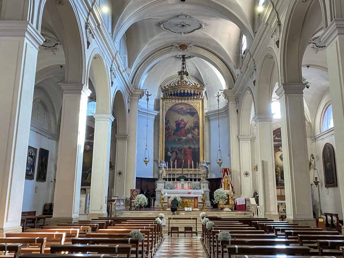 Inside the Duomo di Santa Maria Assunta