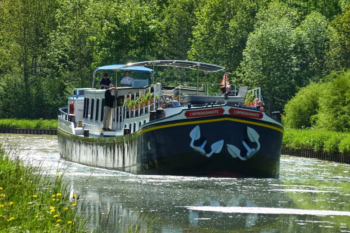 A barge on the Burgundy canal