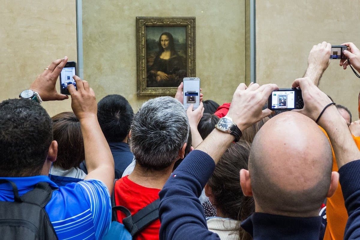 Mask-wearing is recommended but not required at The Louvre