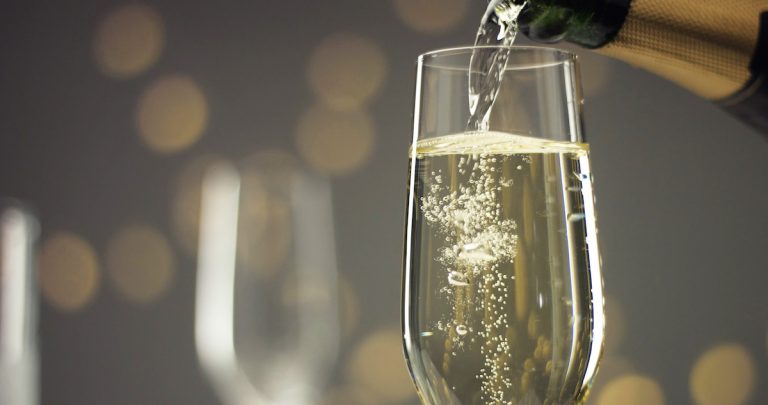 Sparkling Wine Miniatures: The Cost of Convenience